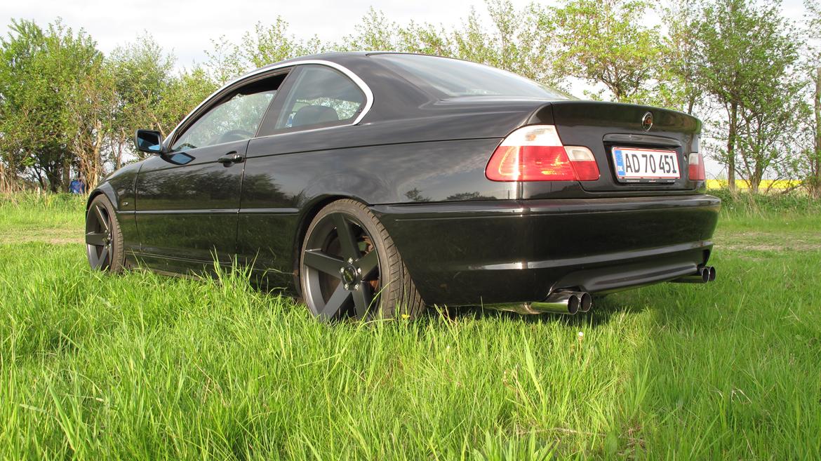 BMW 320 Ci 2.2 E46 "Black Edition" billede 19