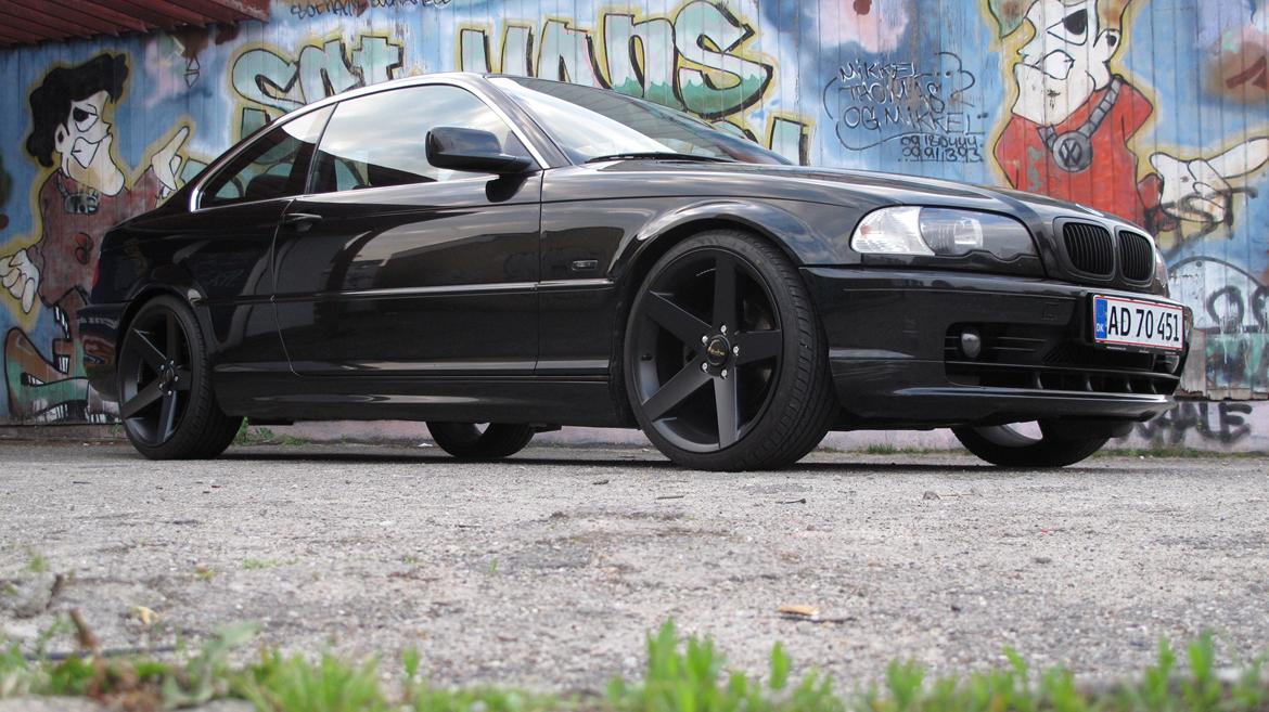 BMW 320 Ci 2.2 E46 "Black Edition" billede 5