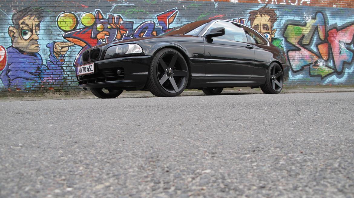 BMW 320 Ci 2.2 E46 "Black Edition" billede 7