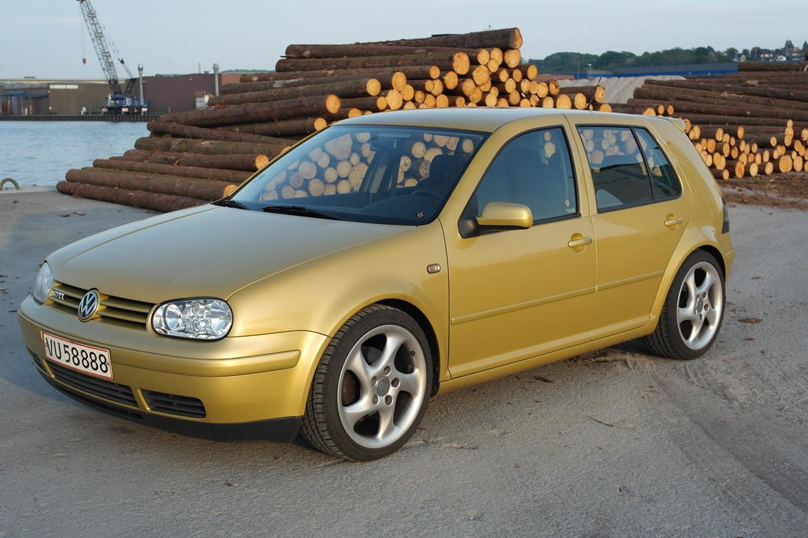 VW Golf 4 GTI Turbo billede 2