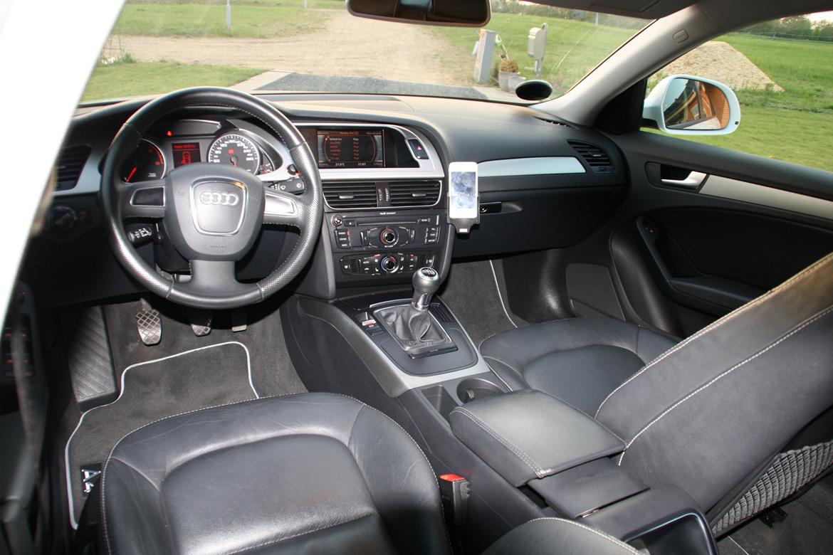 Audi A4 B8 2,0 TDI SOLGT billede 3