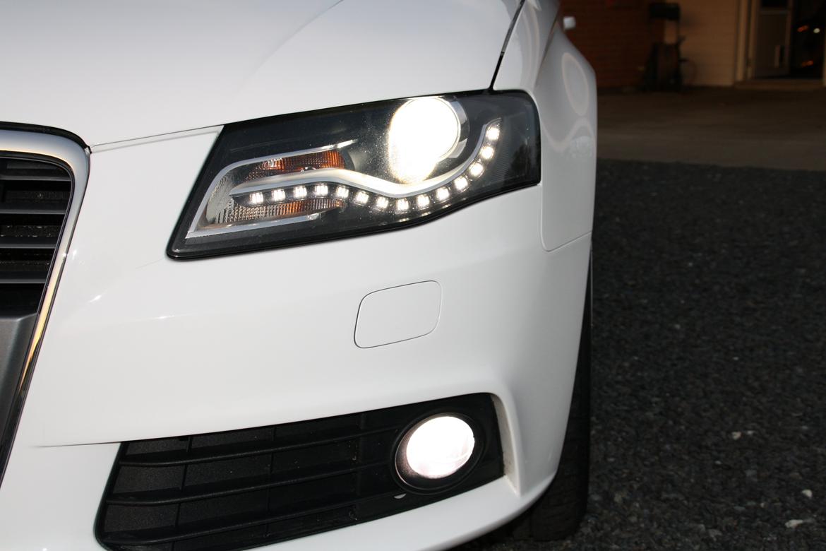 Audi A4 B8 2,0 TDI SOLGT billede 4