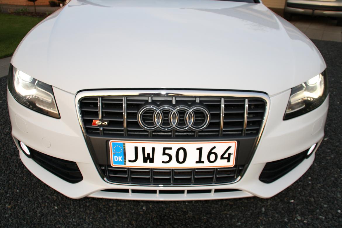 Audi A4 B8 2,0 TDI SOLGT billede 5