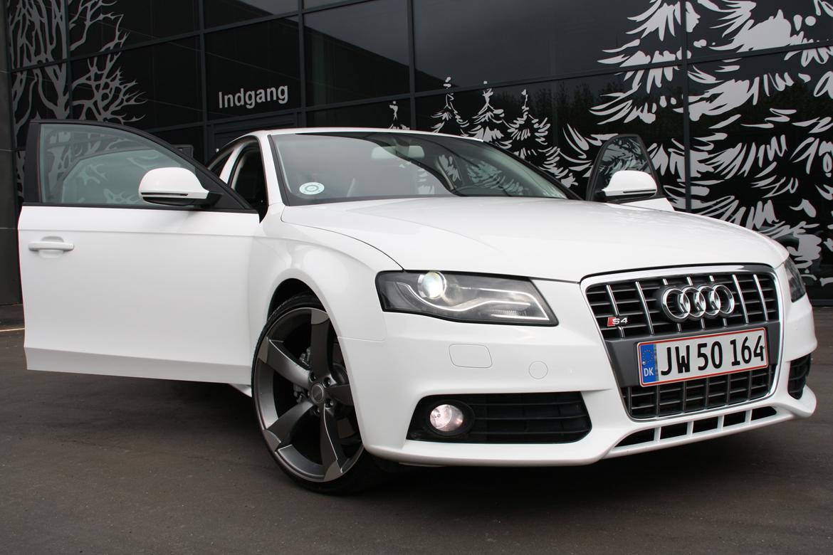 Audi A4 B8 2,0 TDI SOLGT billede 13
