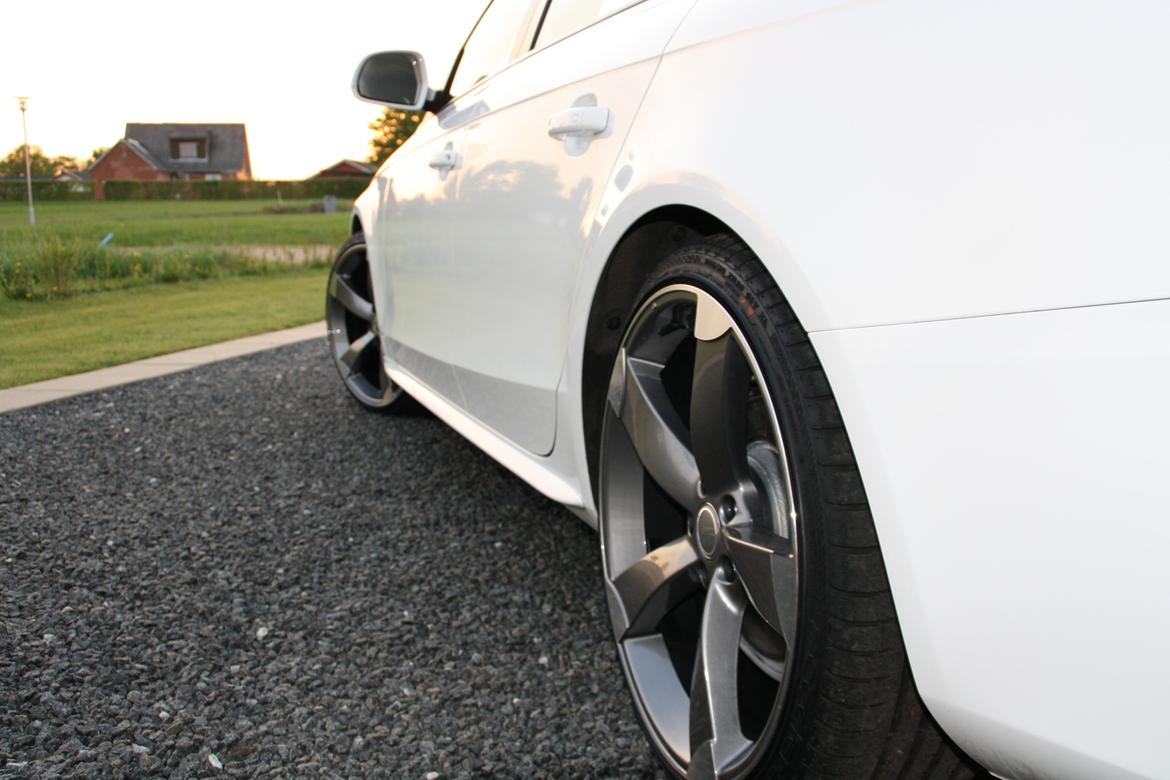 Audi A4 B8 2,0 TDI SOLGT billede 16