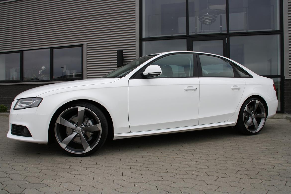Audi A4 B8 2,0 TDI SOLGT billede 18