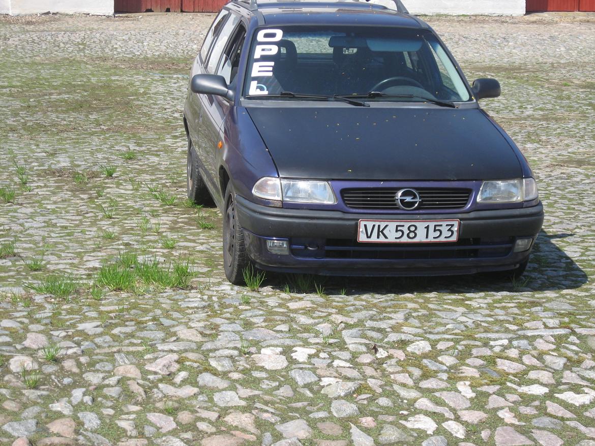 Opel astra f caravan billede 8