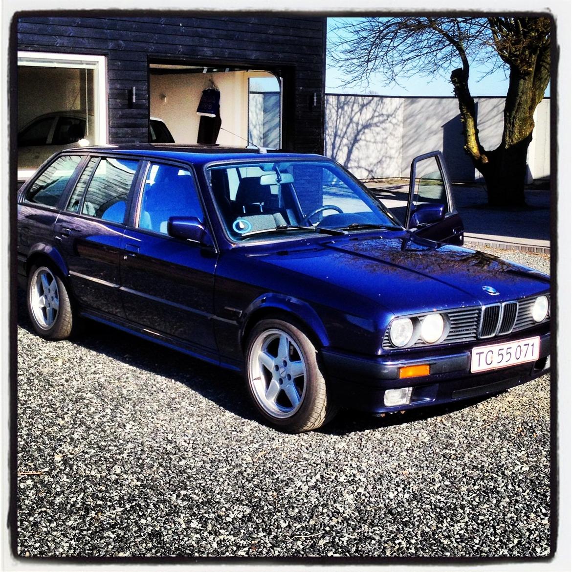 BMW E30 320i (2.7 eta) billede 3