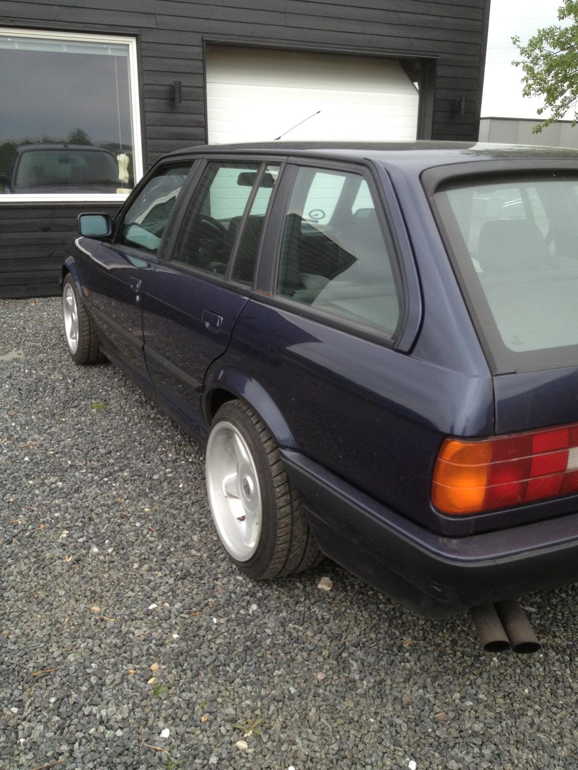 BMW E30 320i (2.7 eta) billede 8