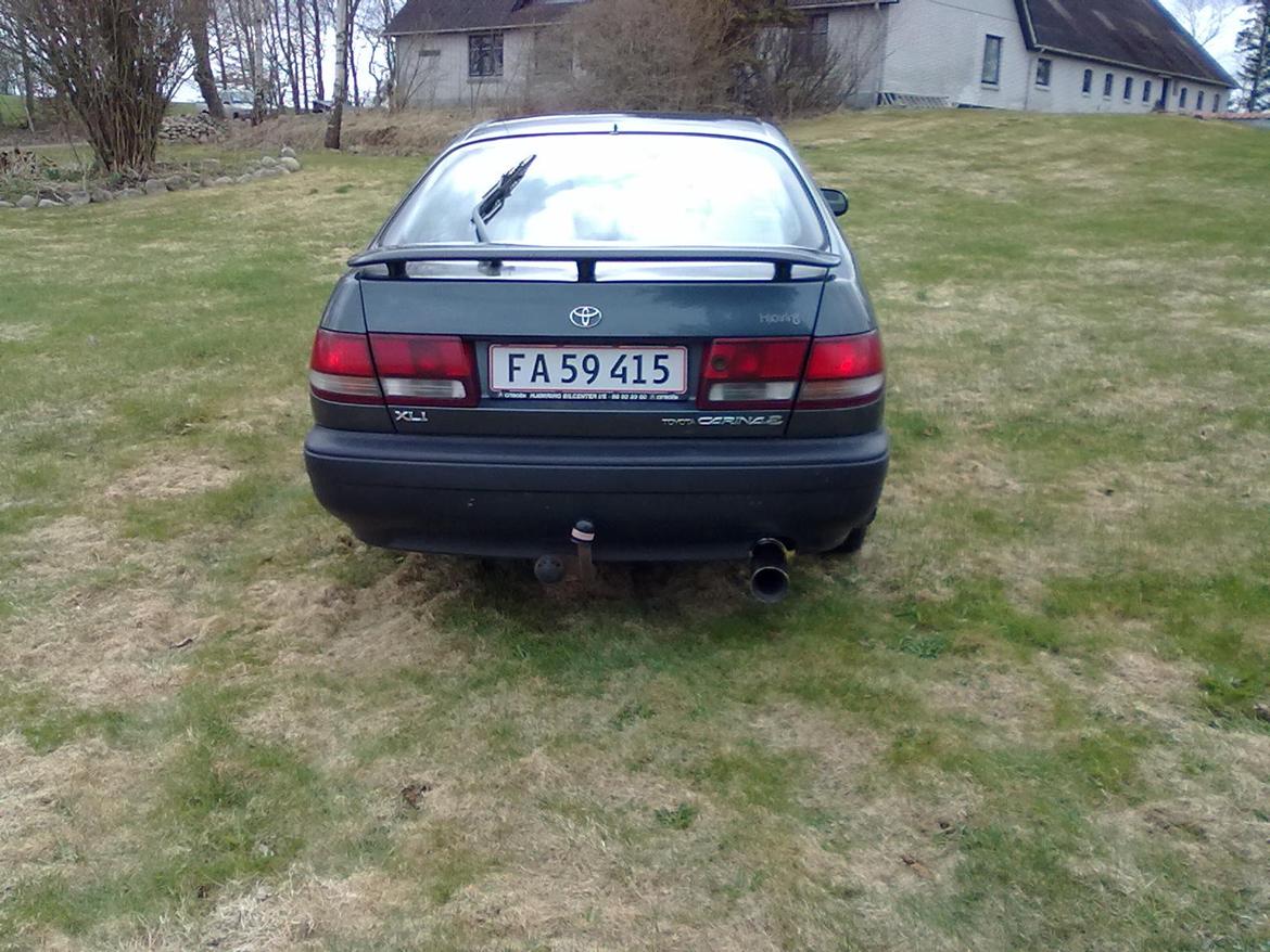 Toyota Carina E 1,6 billede 4