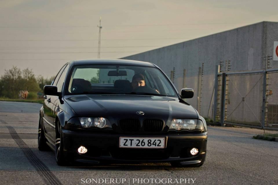 BMW e46 323i billede 2