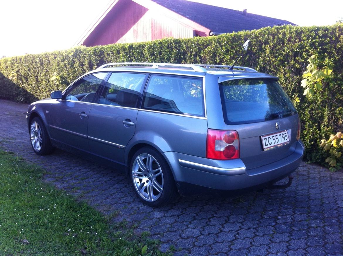 VW Passat st. Car 3B6 - Highline billede 2