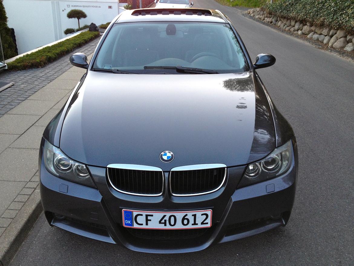 BMW 320D E90 billede 5