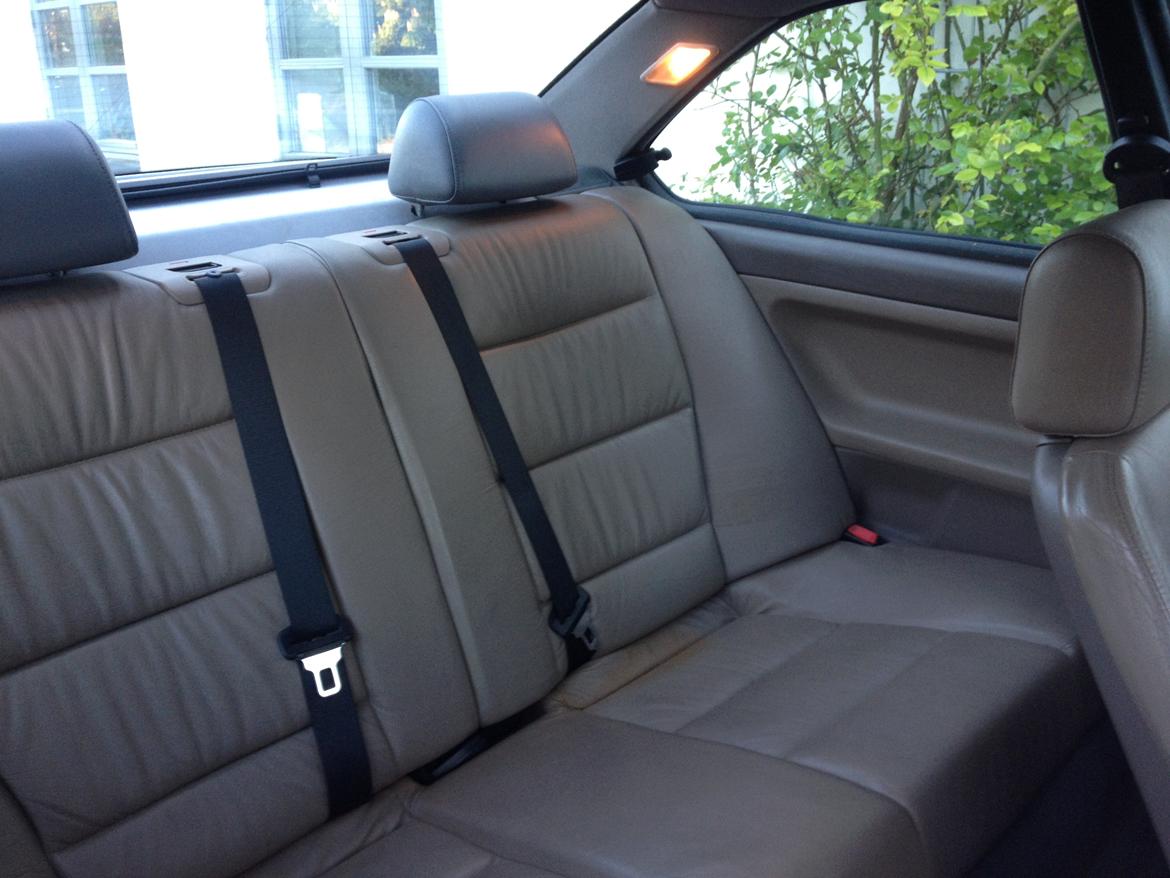 BMW e36 320i coupe billede 5