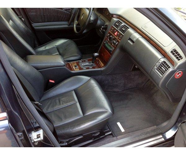 Mercedes Benz E200 billede 7