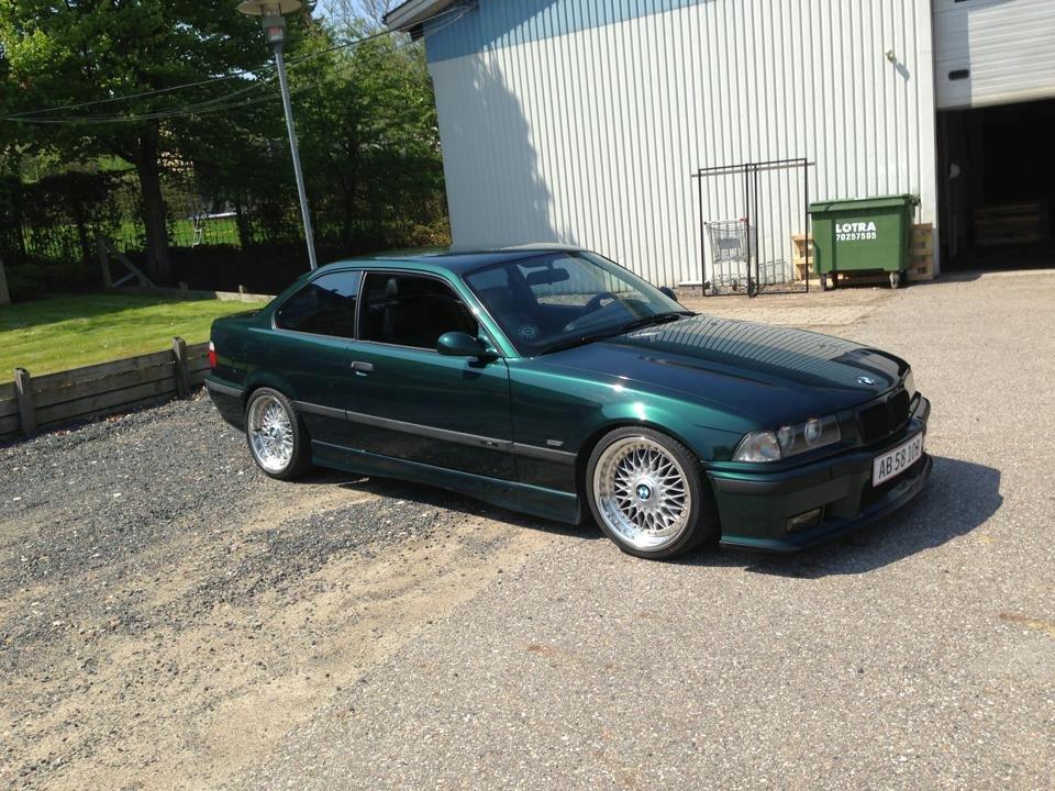 BMW 323i Coupé e36 (SOLGT) billede 4