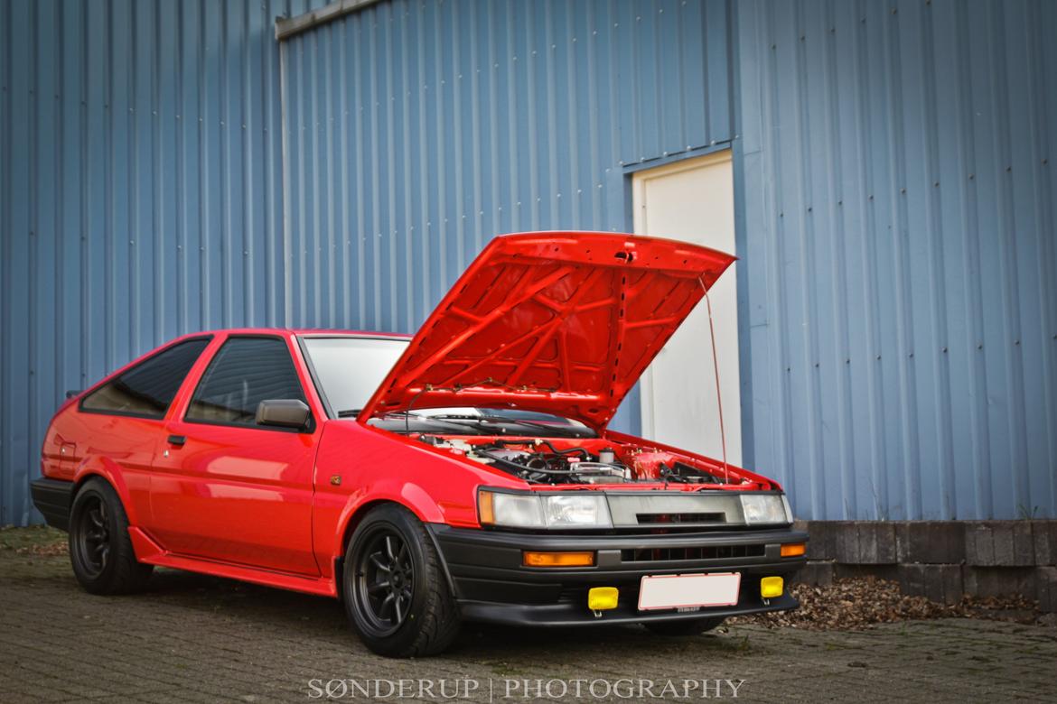 Toyota Corolla 1.6 16V GT Coupe AE86 "Noisy Boy" billede 11