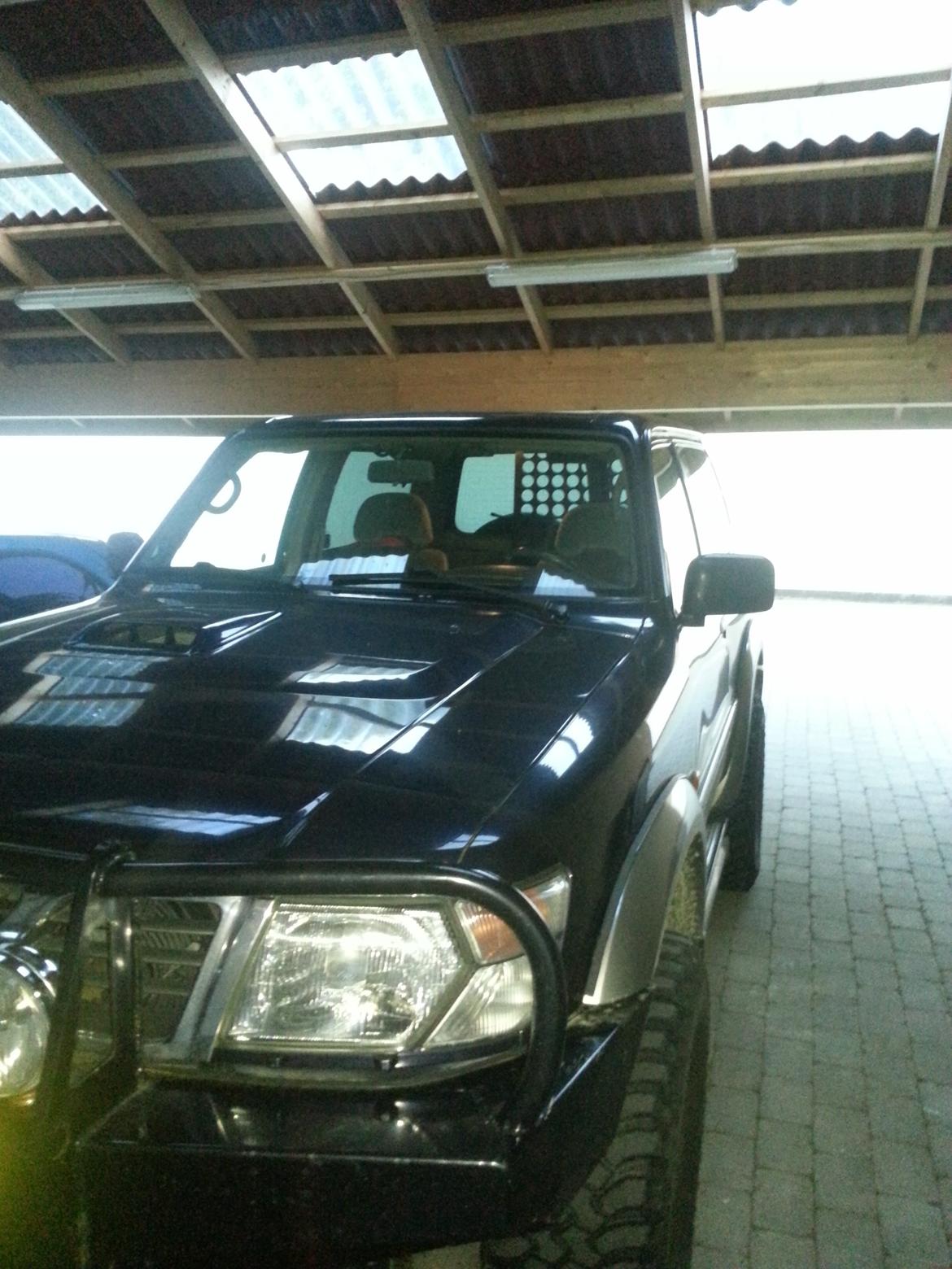 Nissan patrol GR y61 (solgt) billede 13