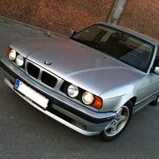 BMW E34 Executive 518i