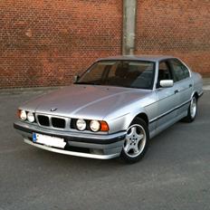 BMW E34 Executive 518i