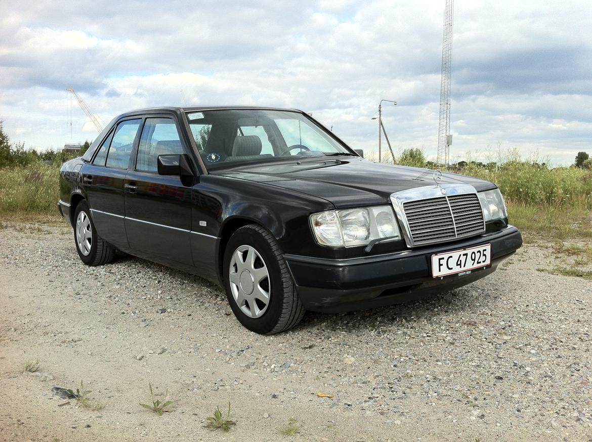 Mercedes Benz 260 E billede 6
