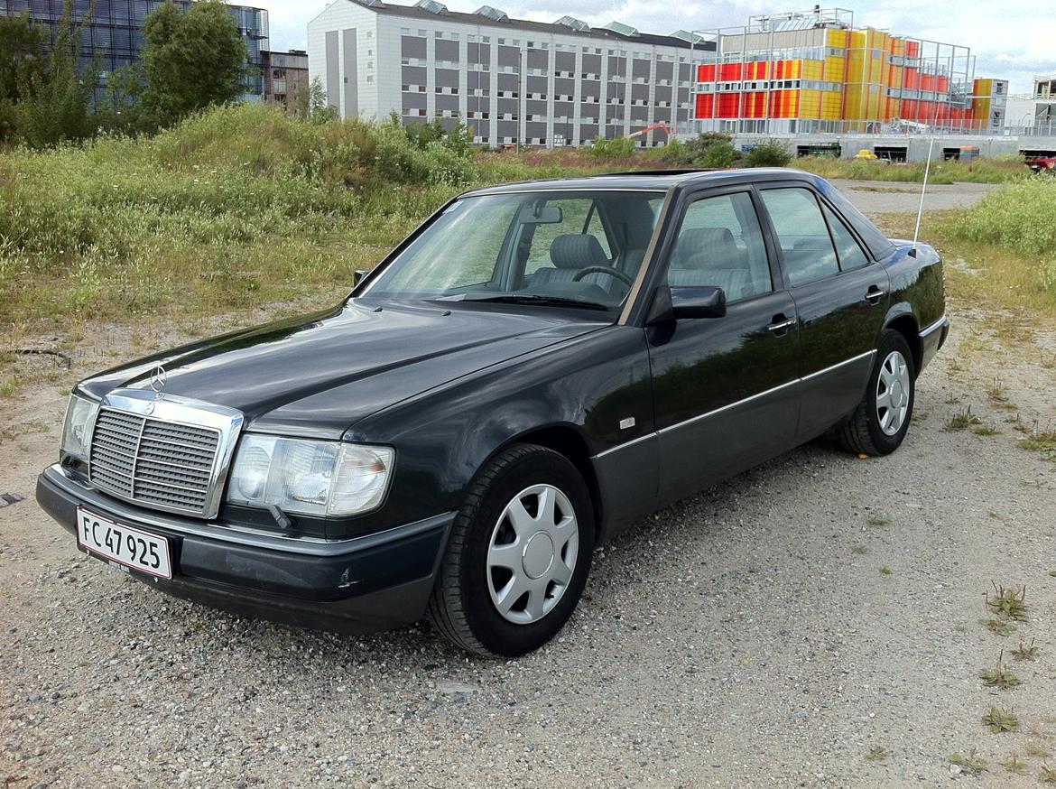 Mercedes Benz 260 E billede 9