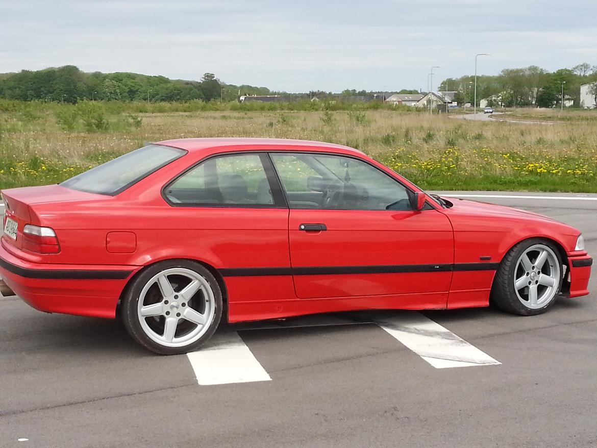 BMW E36 318 IS Coupe - Billeder af biler - Uploaded af mark s