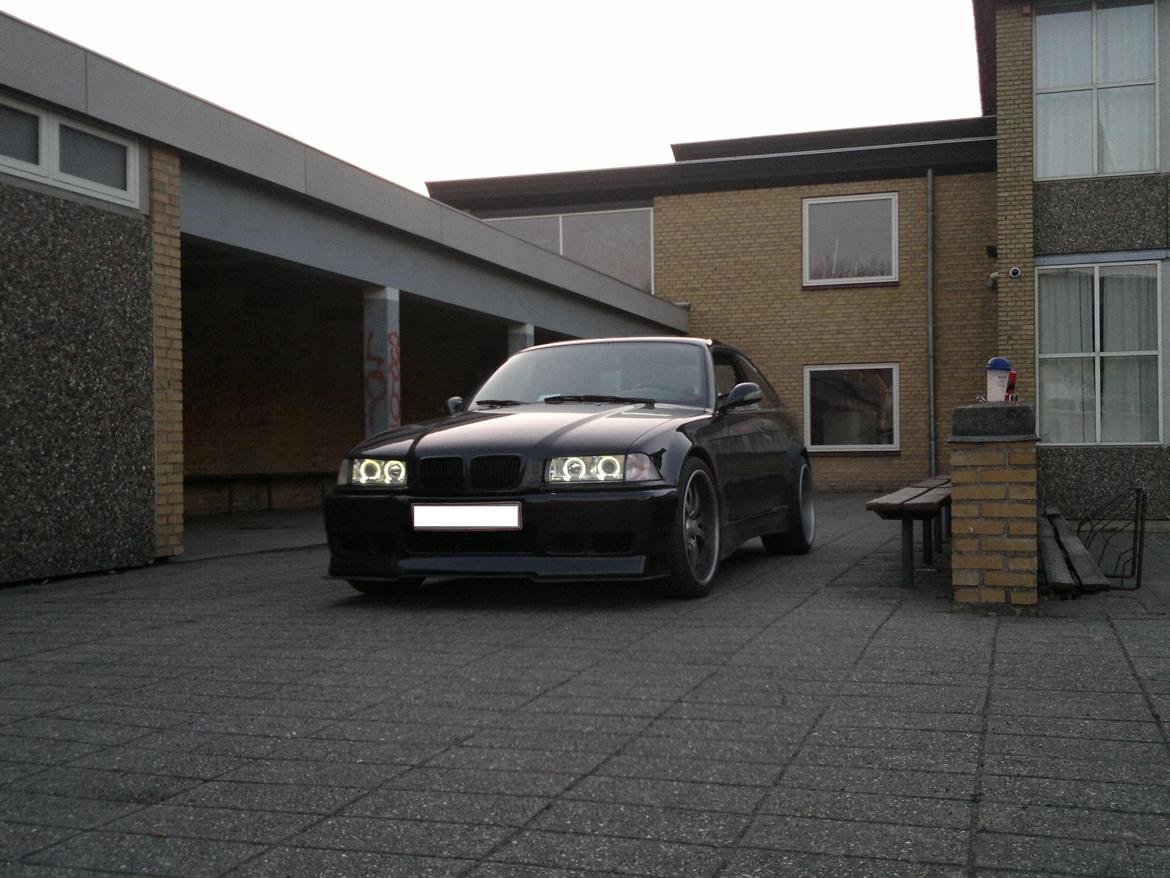 BMW E36 325i Coupe billede 3