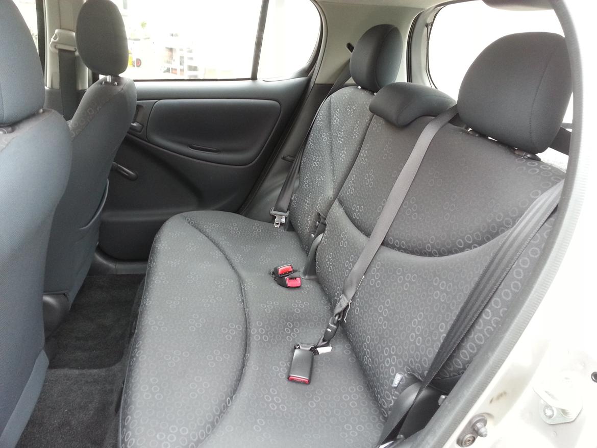 Toyota Yaris 1,4 Turbo D-4D Terra billede 12