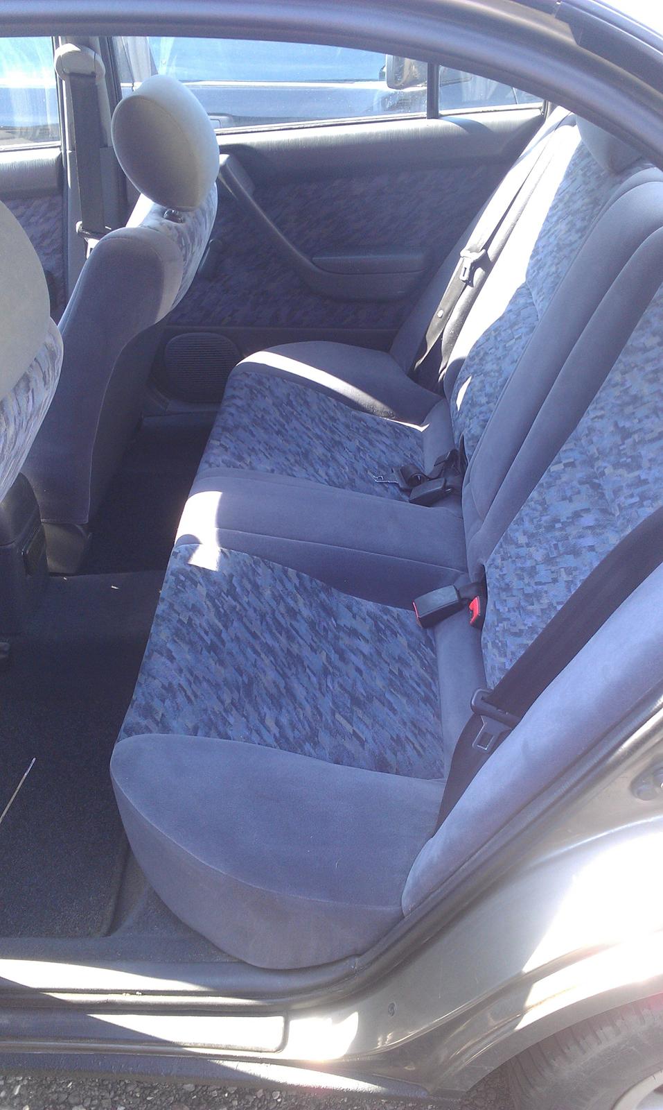 Toyota carina E XLI 1,6 solgt billede 12