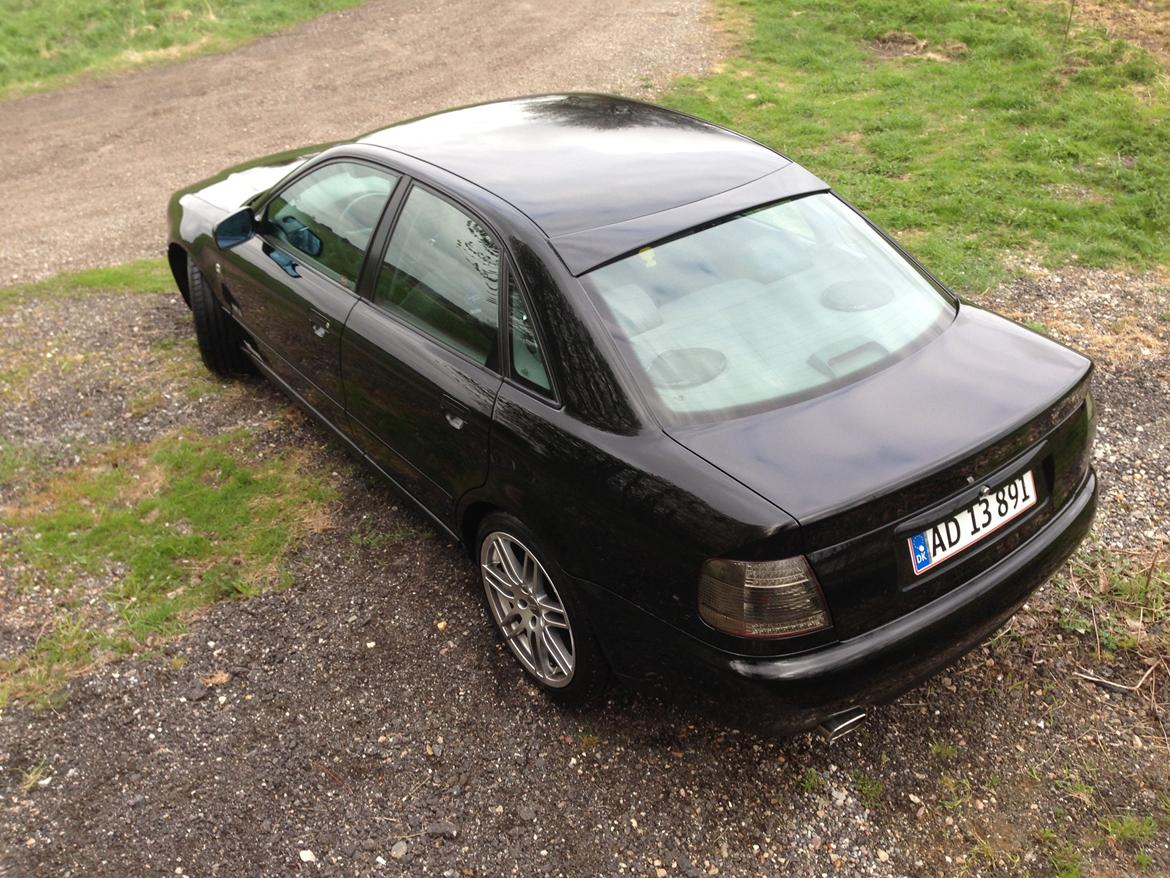 Audi A4 b5 1,8 20v Limousine  billede 4