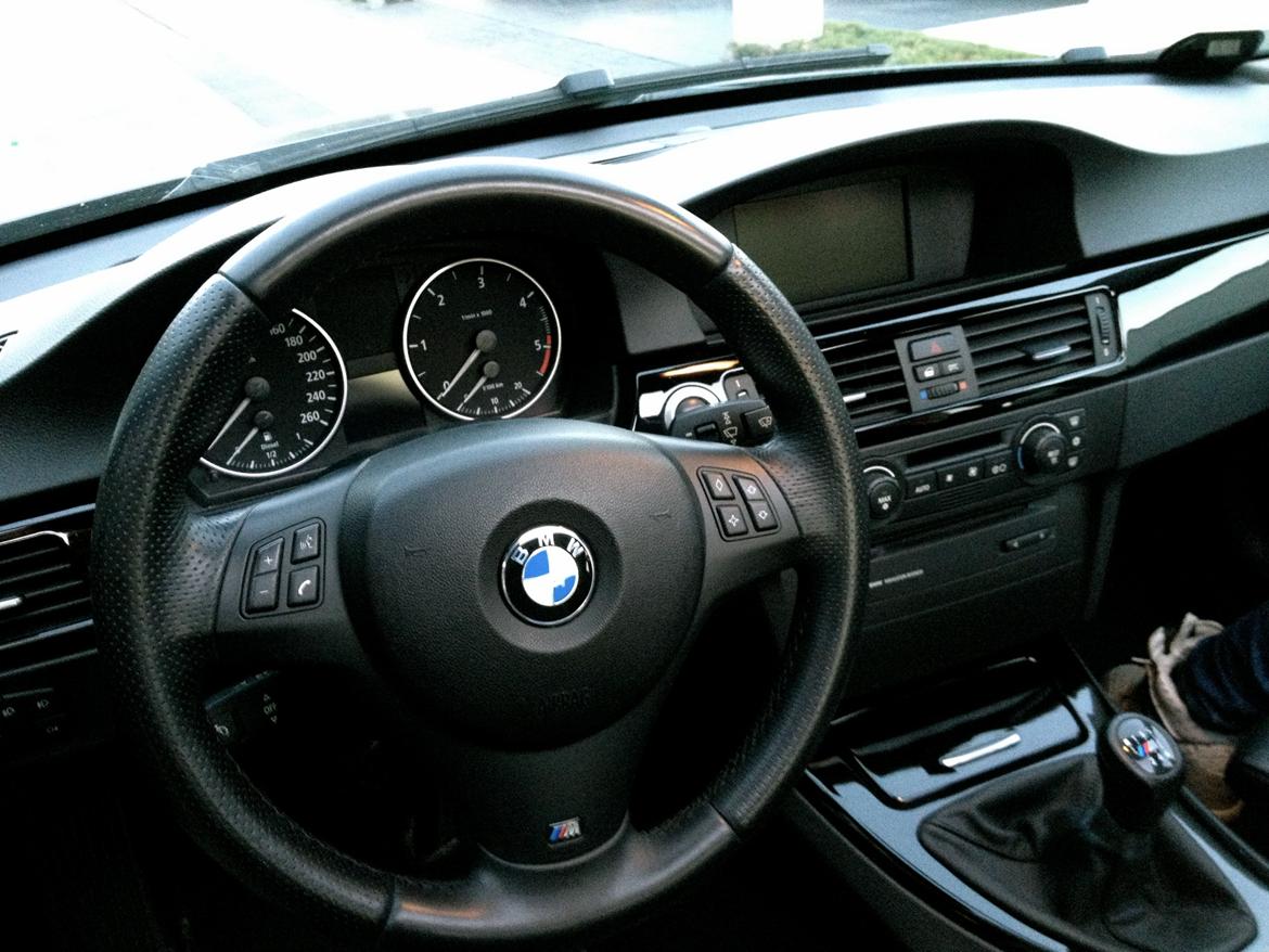 BMW 320D E90 billede 14