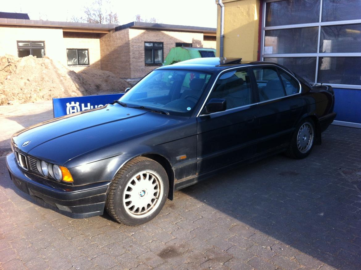 BMW 520i - da jeg var ned og se på bilen billede 11