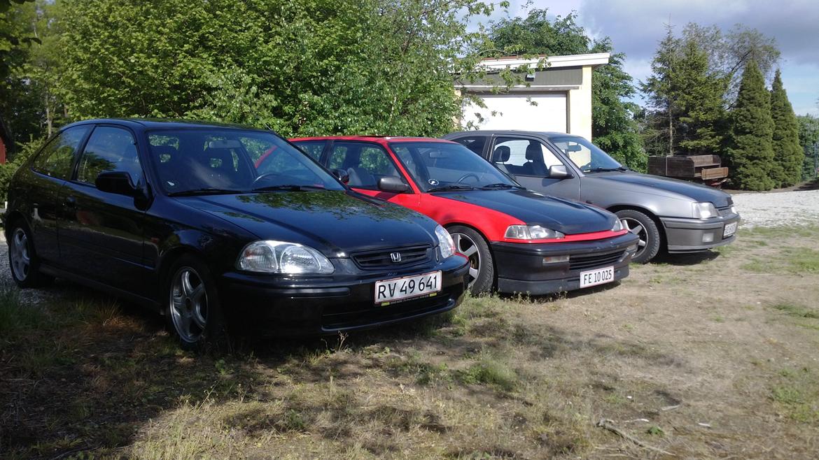 Honda Civic EK4 VTI - Biler tilhørende fætter 1, 2 & 3 ;) billede 5