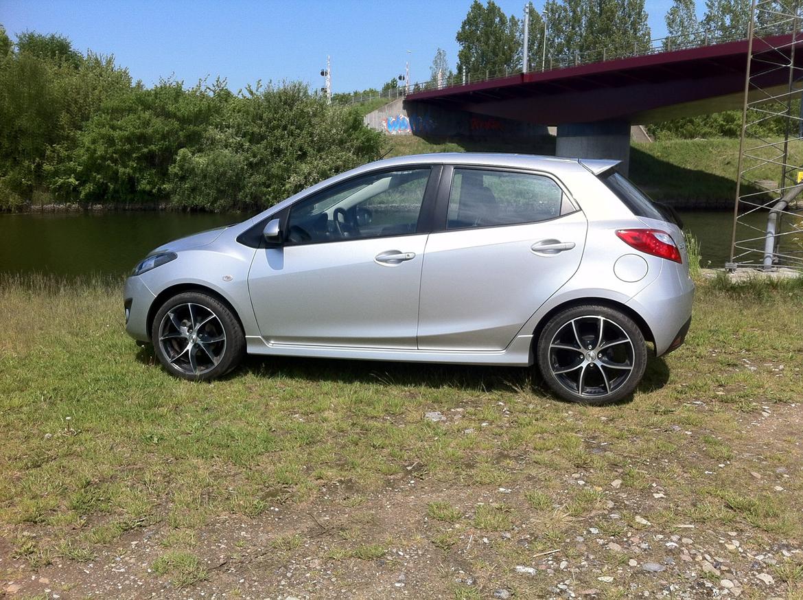 Mazda 2sport 95 TOTALSKADET billede 20
