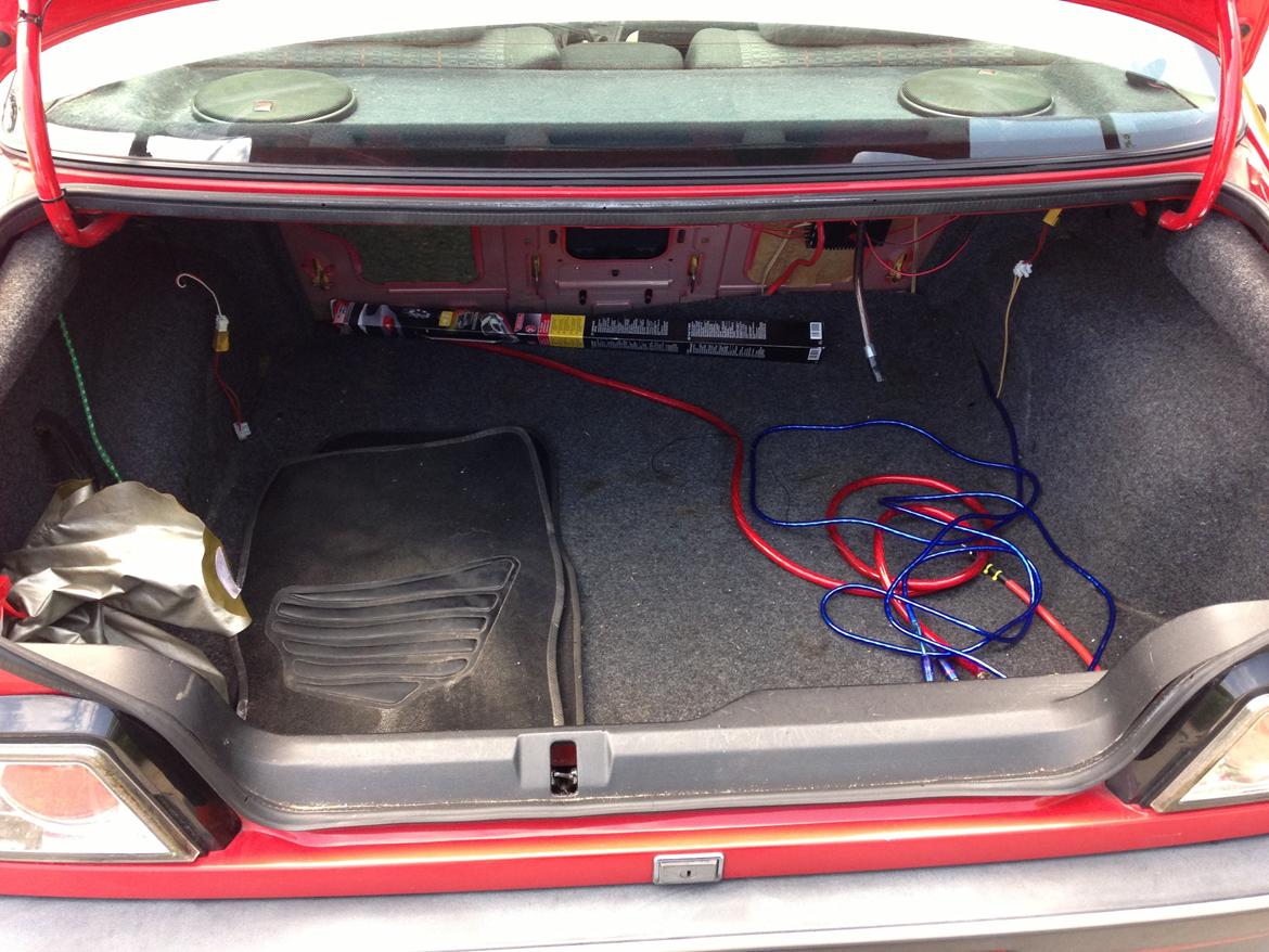 Peugeot 405 billede 9