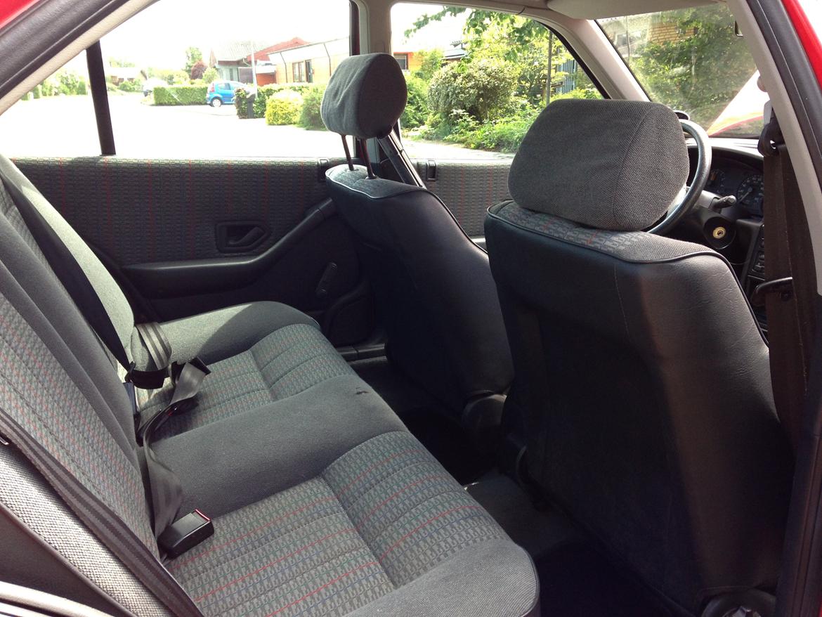 Peugeot 405 billede 13