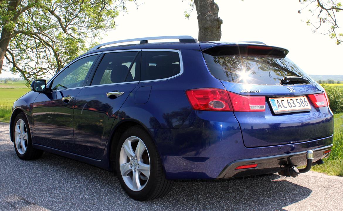 Honda Accord tourer elegance billede 2