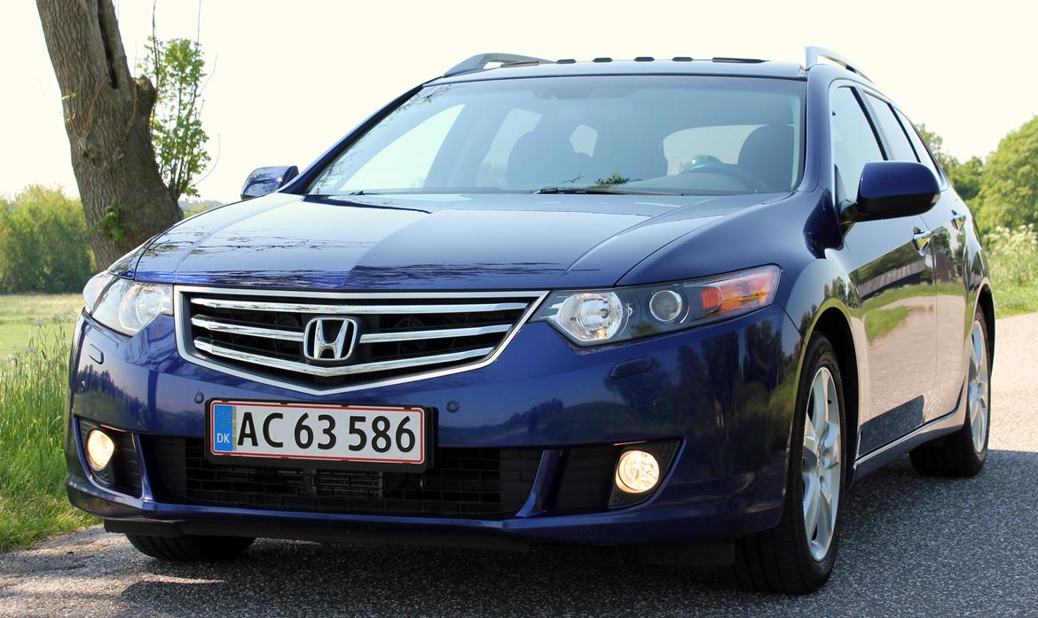 Honda Accord tourer elegance billede 3