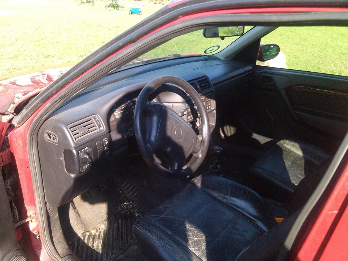 Opel vectra a 2.0i 8v / sommer vognen billede 3