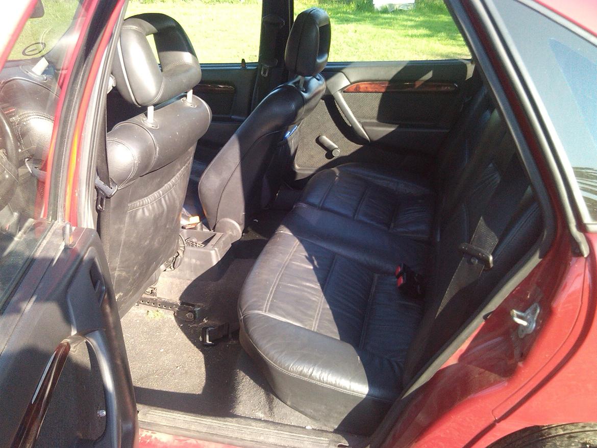 Opel vectra a 2.0i 8v / sommer vognen billede 4