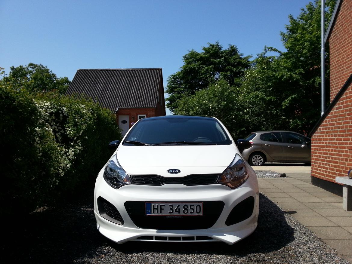 Kia Rio byd tilsalg for en god pris... billede 9