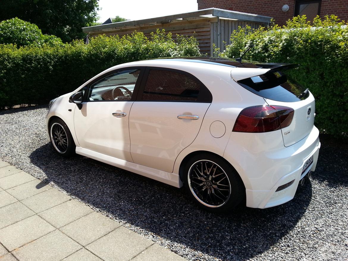 Kia Rio byd tilsalg for en god pris... billede 10