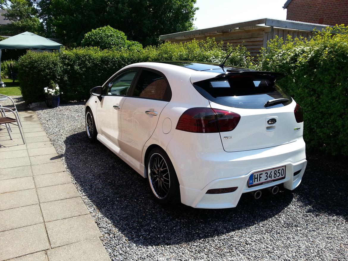 Kia Rio byd tilsalg for en god pris... billede 11