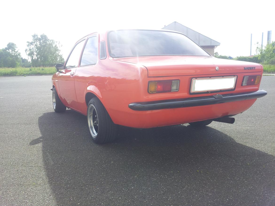 Opel kadett c billede 2