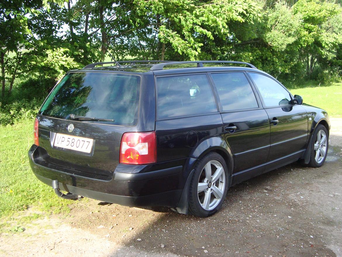 VW Passat Variant TDI Solgt billede 2