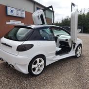 Peugeot 206 1.6 - min første bil