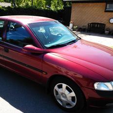 Opel VECTRA B 1.8 16v