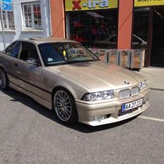 BMW e36 coupé 320i Aut