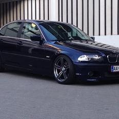BMW E46 328i